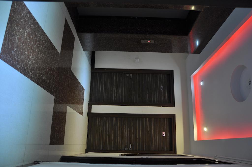 Hotel Metro Dzsaipur Kültér fotó