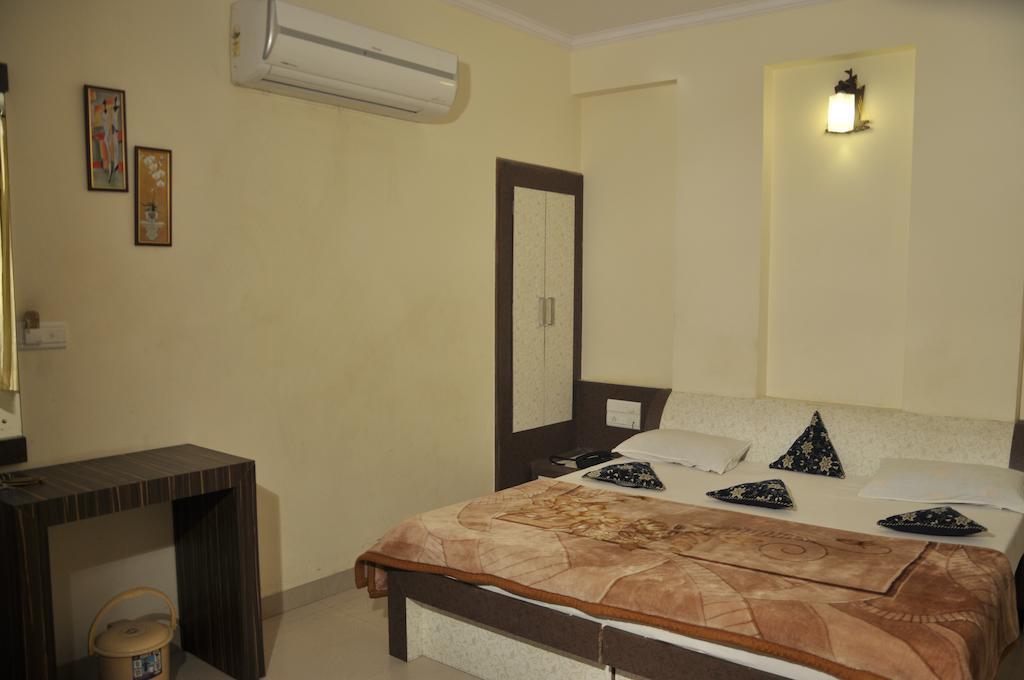 Hotel Metro Dzsaipur Kültér fotó
